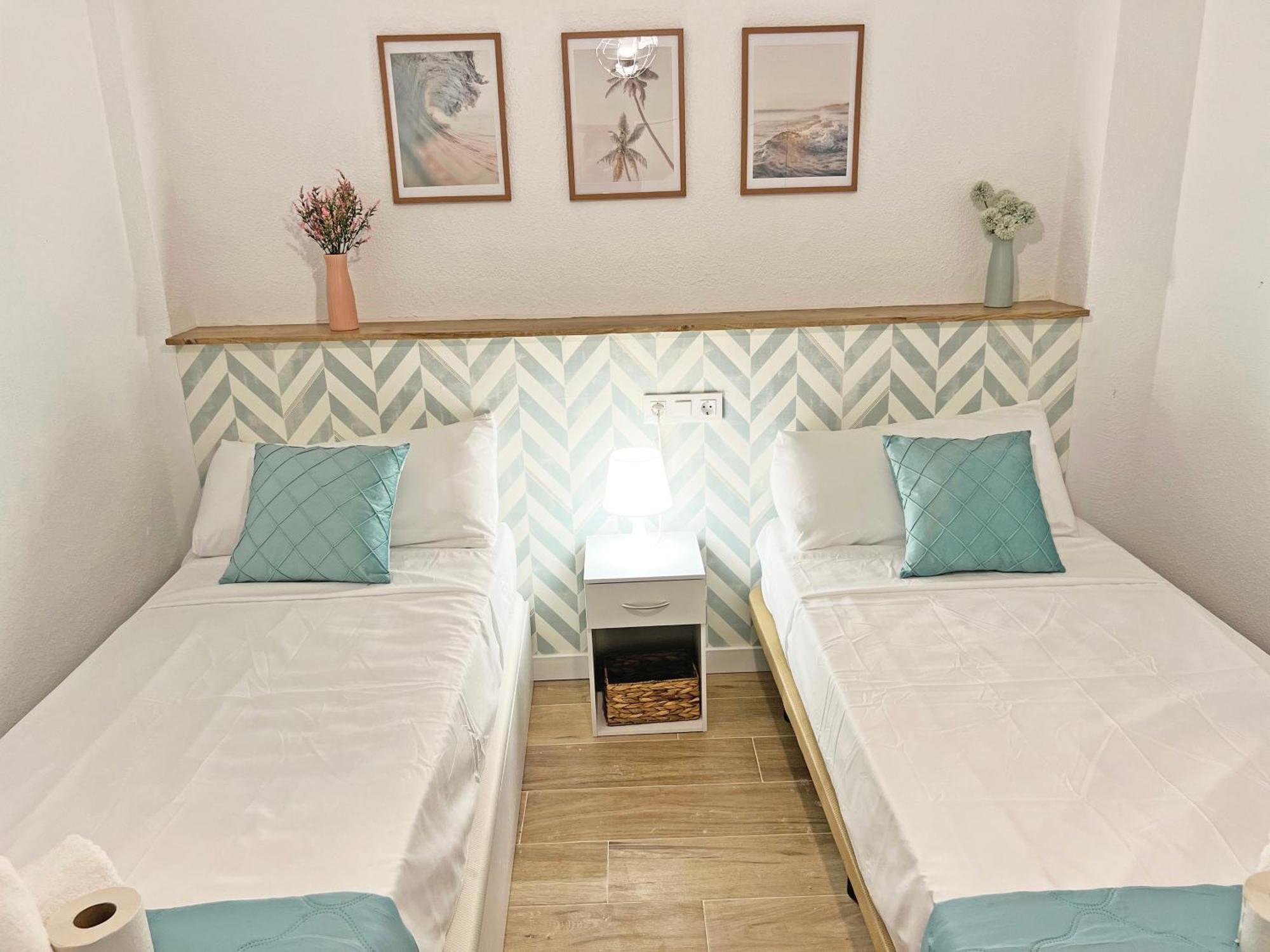 Апартаменты Coqueto Con Piscina, Nuevo A 50M Del Mar, Parking Gratis Кампелло Экстерьер фото
