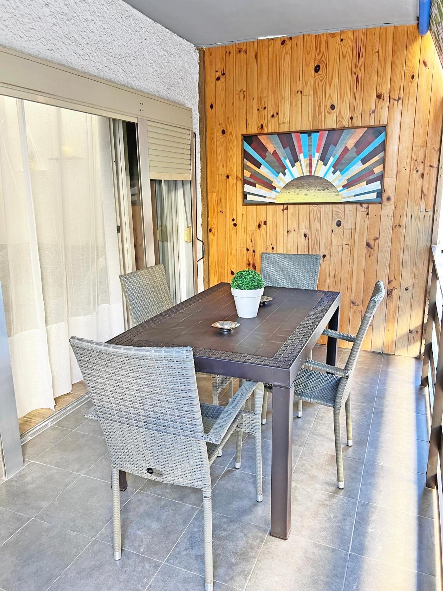 Апартаменты Coqueto Con Piscina, Nuevo A 50M Del Mar, Parking Gratis Кампелло Экстерьер фото