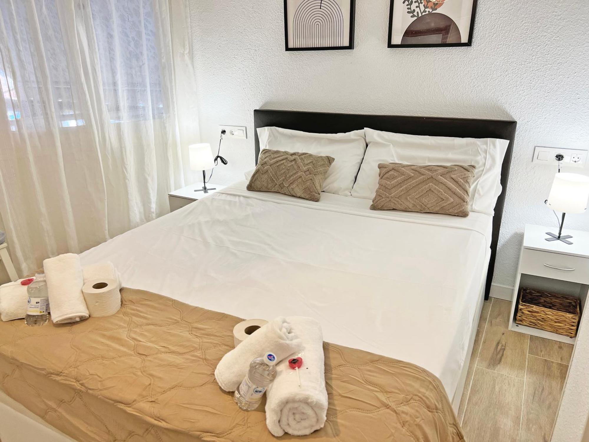 Апартаменты Coqueto Con Piscina, Nuevo A 50M Del Mar, Parking Gratis Кампелло Экстерьер фото